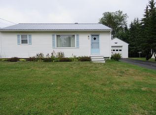14 Glendale Rd, Caribou, ME 04736