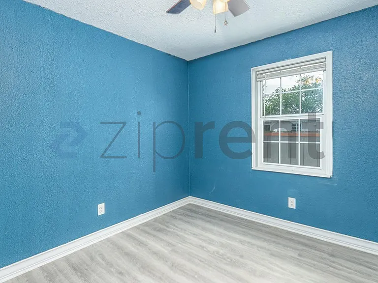 1411 Sanco St — Photo 20