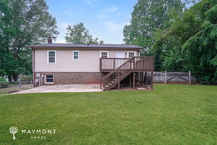 7309 Oak Park Ct — Photo 15
