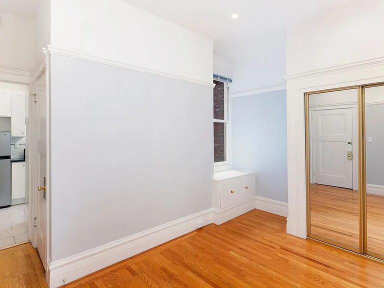 1112-1116 Sutter Street (278rc) — Photo 3