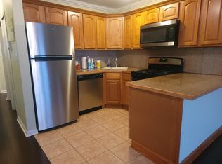 208 Beach 102nd St APT 2, Rockaway Park, NY 11694