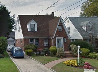 1512 Kenneth Ave, Baldwin, NY 11510