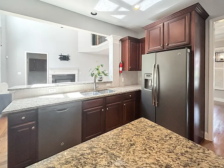 4918 Shallow Creek Trl NE — Photo 13