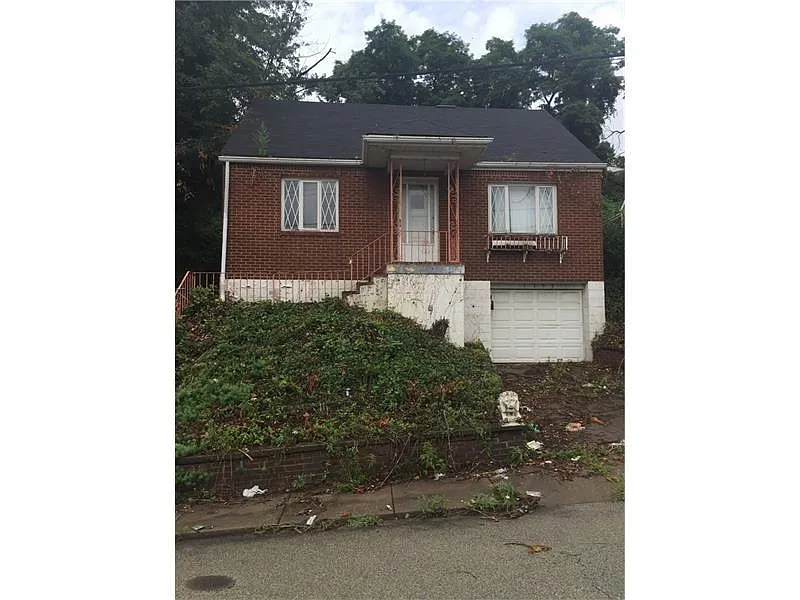 1753 Wolfe Ave photo 1