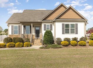 20 Middle Landing Dr, Smithfield, NC 27577