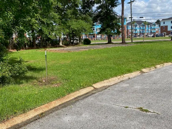 16005 Lemoyne Blvd #6, Biloxi, MS 39532