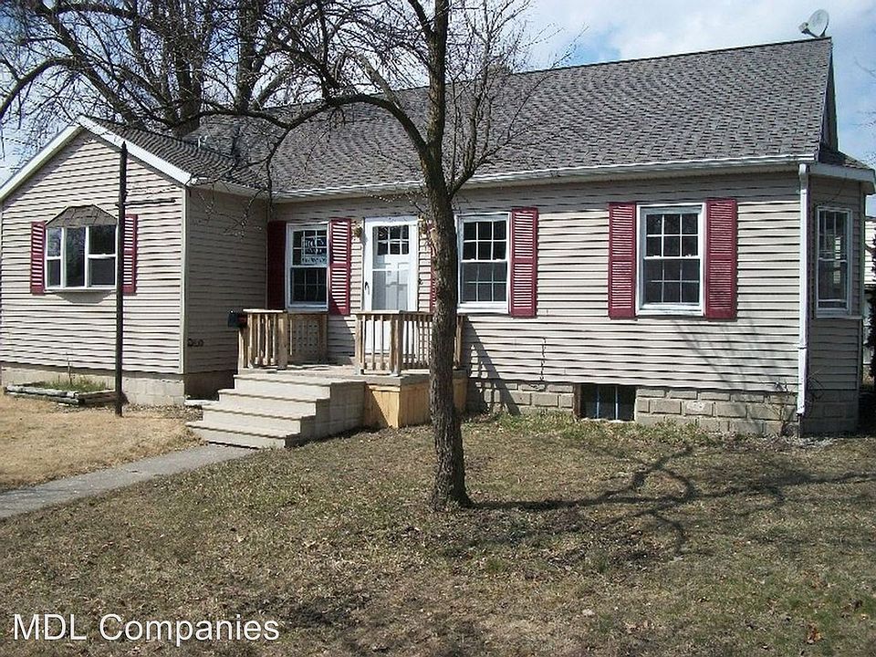 1st image of 701 E Smith St