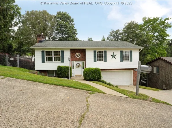 5304 Robert Rd, Cross Lanes, WV 25313