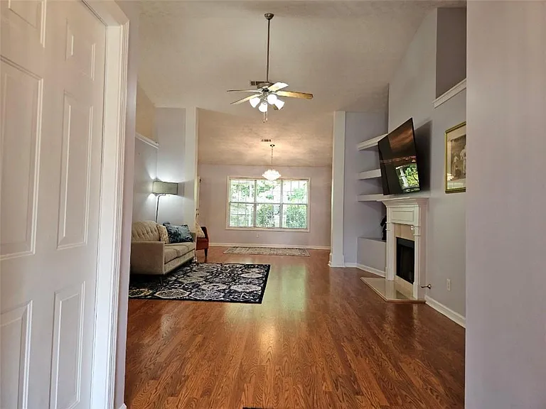 1620 Jami Hollow Way — Photo 13
