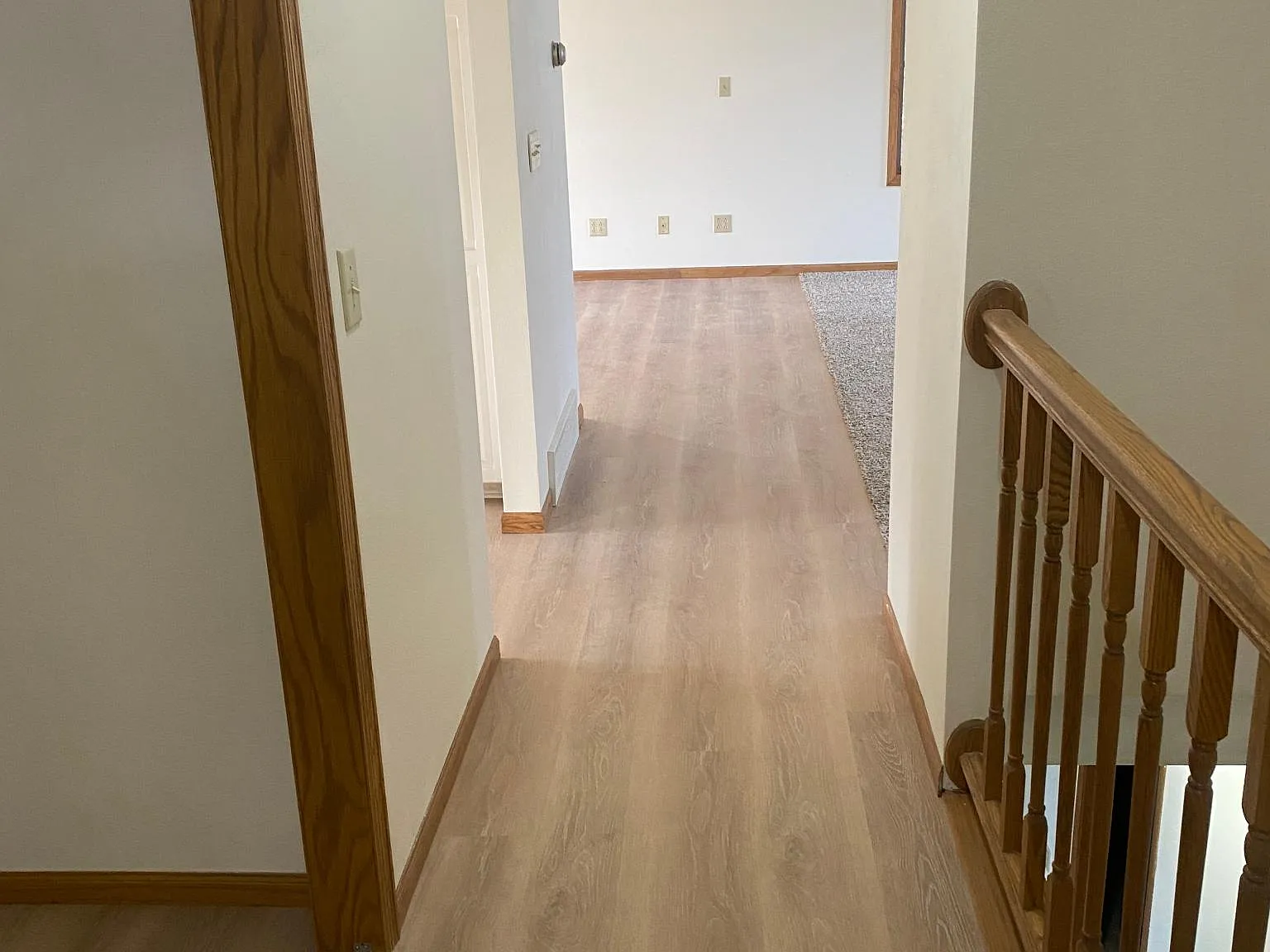 3 bed, 1950 sqft, $1,950 — Photo 2