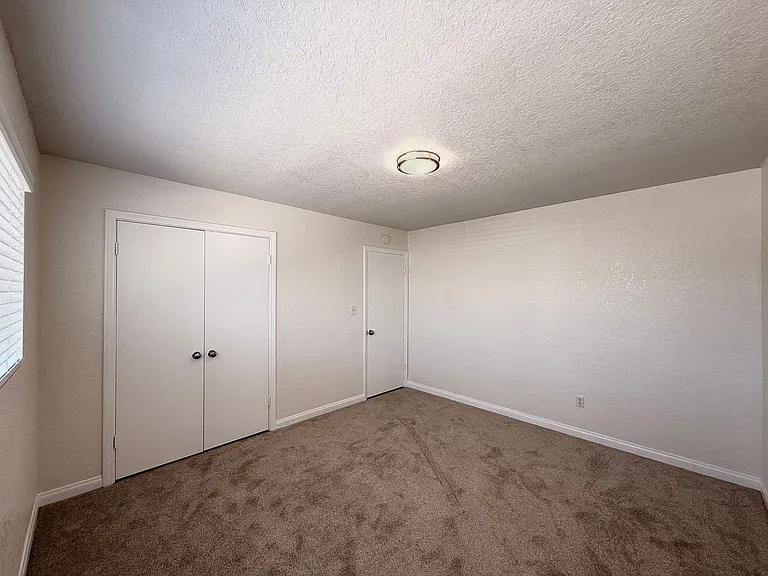 4522 Park Blvd — Photo 5