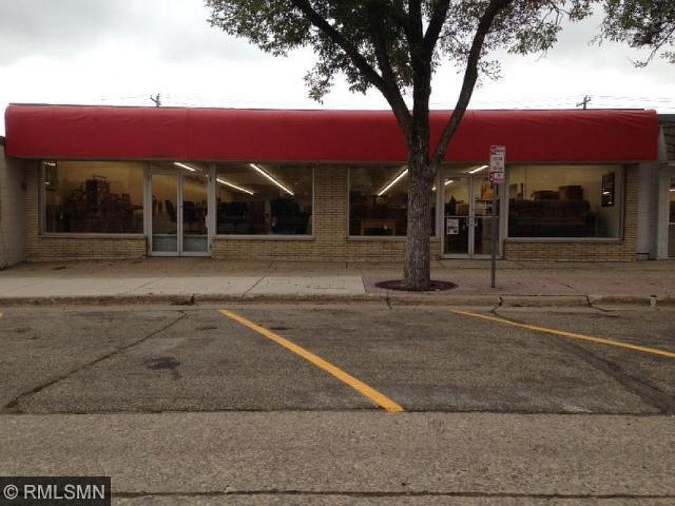1st image of 2585 7th Ave E