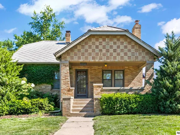 4332 Walnut St, Omaha, NE 68105