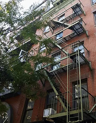 Rented by Compass | media 13