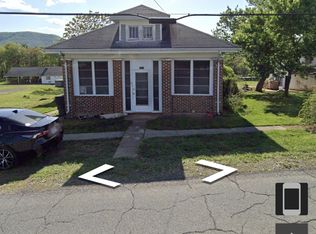 2915 Mount Pleasant Blvd, Roanoke, VA 24014