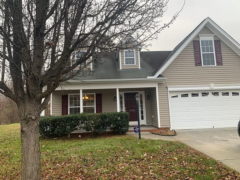 1408 Prestwood Ct — Photo 3