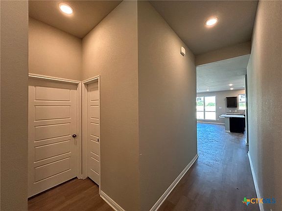 3rd image of 182 Arvil Dr