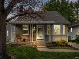 1174 Columbia Rd, Berkley, MI 48072