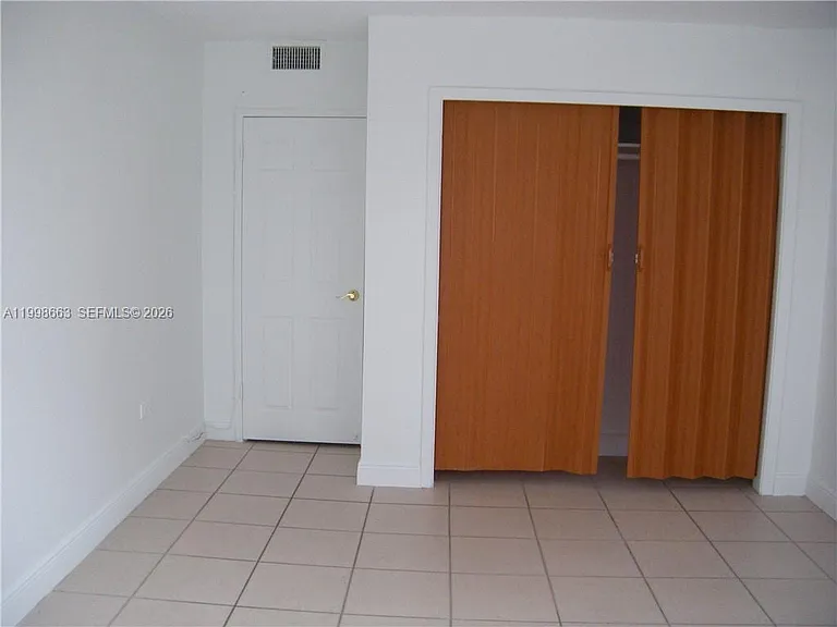 7545 E Treasure Dr #2K — Photo 20