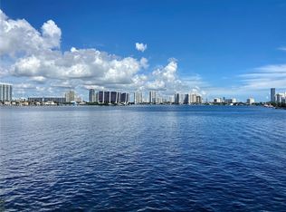 251 174th St APT 204, Sunny Isles Beach, FL 33160
