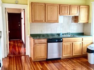 822 Centre St #3EMG, Jamaica Plain, MA 02130