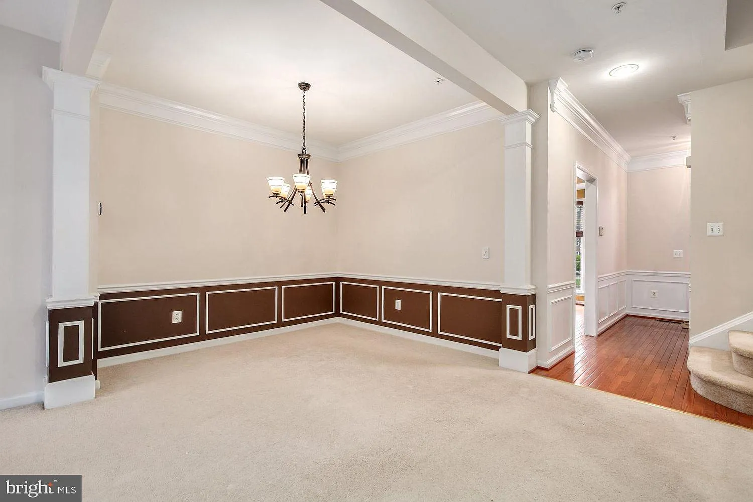 4 bed, 3.5 bath, 2250 sqft, $2,900 — Photo 3