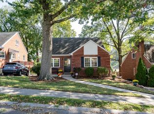 4112 Paxton Woods Dr, Cincinnati, OH