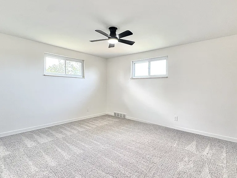 2919 Pioneer Ave #2 — Photo 7