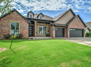 19605 Dalemead Way, Edmond, OK 73012