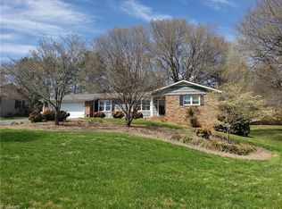 210 Grassy Creek Dr, State Road, NC 28676
