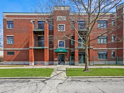 5417 S Melvina Ave APT 301, Chicago, IL, 60638