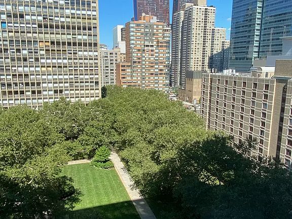 3rd image of 333 E 30th St APT 10B