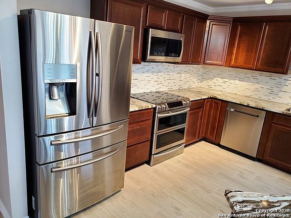3rd image of 7319 Belmede Ct