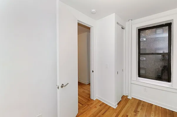 Rented by Aether Property Group | media 34