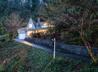 5548 Greenleaf Rd, West Vancouver, BC V7W1N6