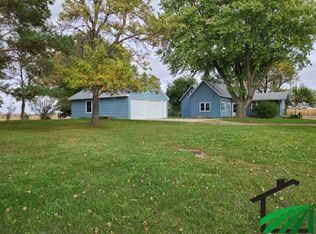 3205 Rolf Ave, Lake View, IA 51450