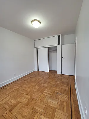 Rented by R New York | media 4