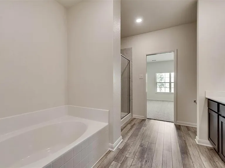 3080 Chillingham Dr — Photo 10