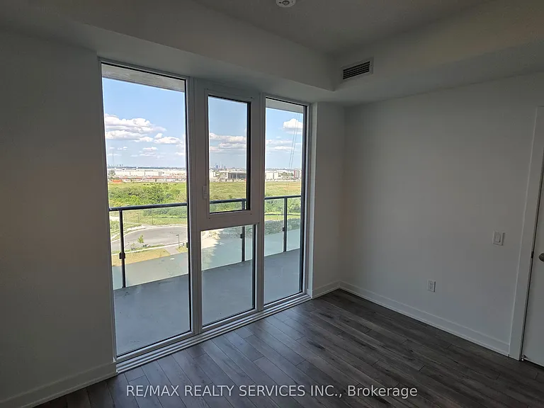 15 Skyridge Dr #2210 — Photo 13