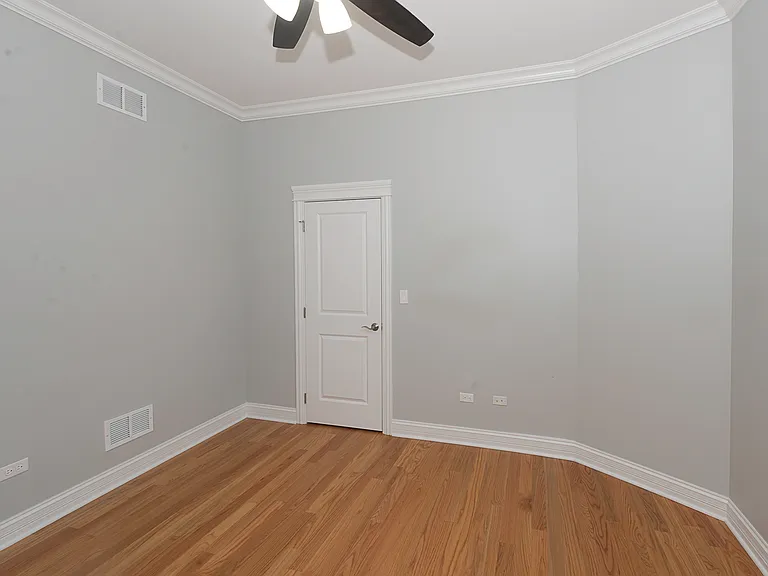 520 N Western Ave #2D — Photo 3