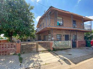 2302 Monterrey Ave, Laredo, TX 78040