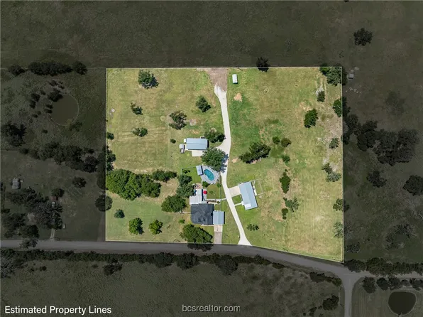 413 County Road 410, Buckholts, TX 76518