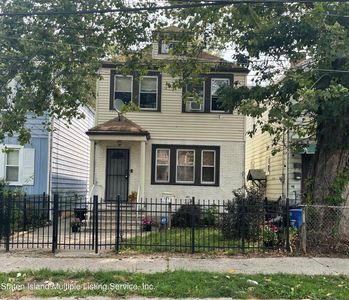 121 Alaska St, Staten Island, NY, 10310