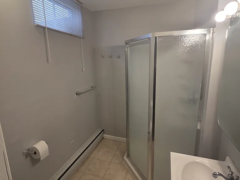 1356 Bloom Rd — Photo 3