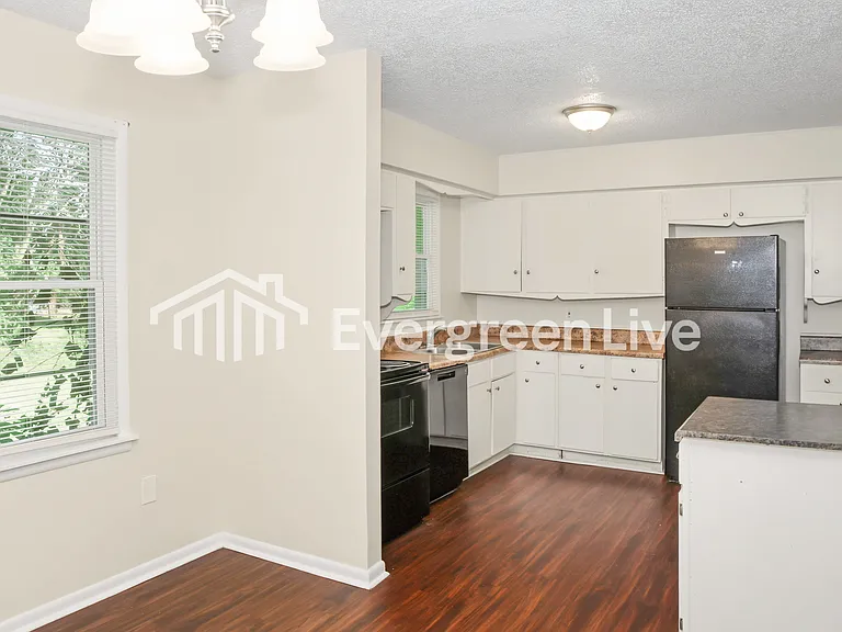 5020 Powell Dr NW — Photo 7
