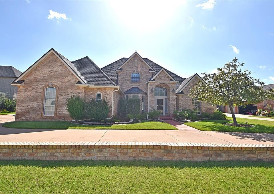 1st image of 12608 Redstone Ct