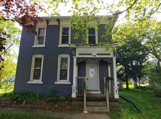 101 N 2nd St, Wapello, IA 52653