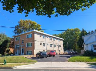 3915 Lookout Pl #101, Minneapolis, MN 55421