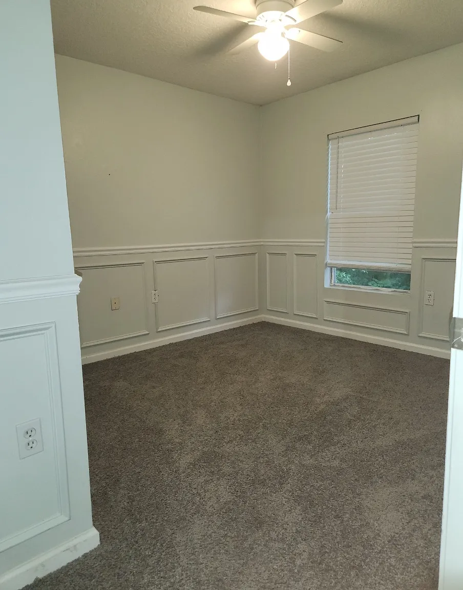 3 bed, 1157 sqft, $1,680 — Photo 2