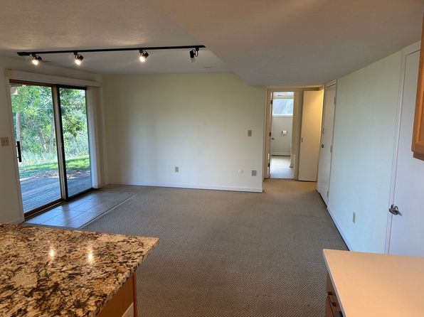 2265 Vassar Dr